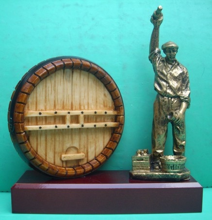 T10215-0 / FIGURA DEPORTIVA-SIDRA